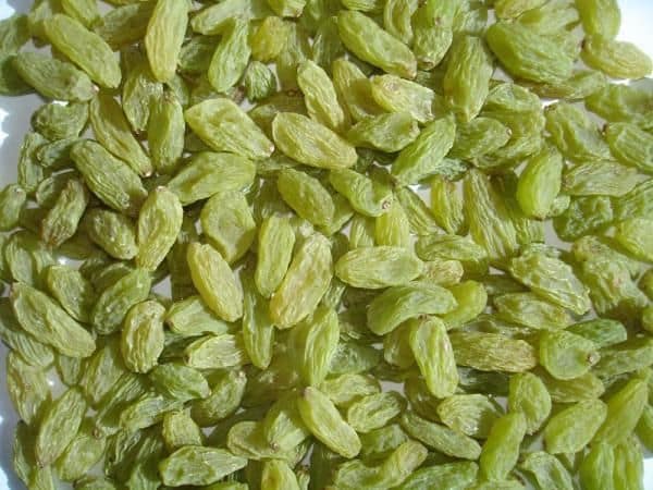 تصویر 3 از کشمش سبز طبیعی تازه با رنگ شفاف