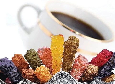 تصویر 4 از نبات طعم‌ دار هل در بسته‌ بندی مناسب