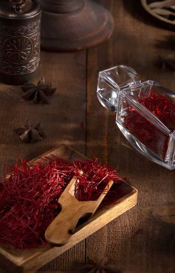 تصویر 4 از زعفران خالص با رایحه گرم و ماندگاری زیاد
