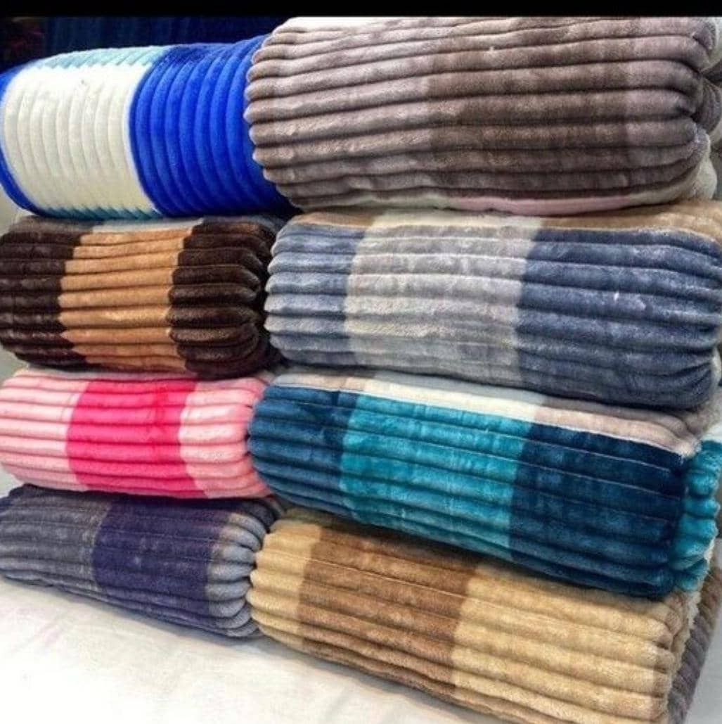 پخش عمده و تامین مستقیم و به صرفه پتو وارداتی کرکره ای چهارخونه