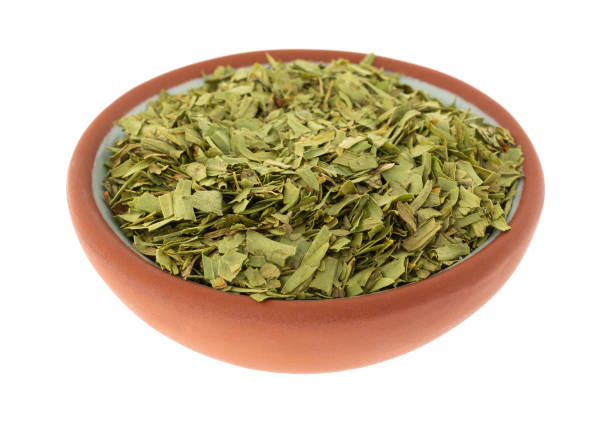 تصویر 2 از ترخون خشک با عطر تند و طعم گیاهی دلنشین