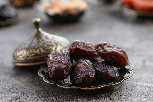 تصویر 4 از انواع خرما مضافتی بم درجه یک و تازه با کیفیت مناسب