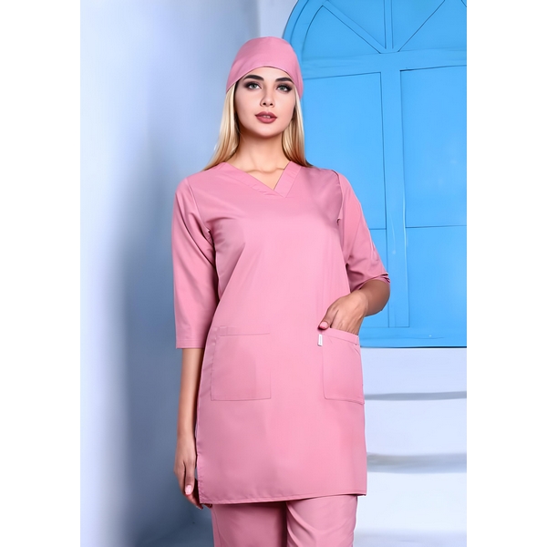 لباس پرستاری صورتی با طراحی بالینی لطیف