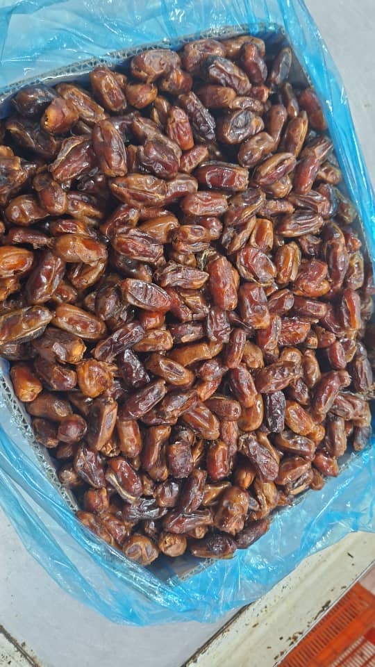 خرما پیارم نرم و شیرین با ماندگاری بالا
