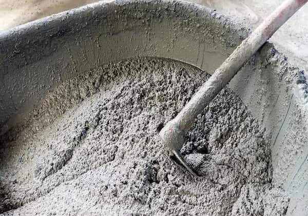 تصویر 4 از سیمان سیاه کف حیاط مناسب فونداسیون و زیرسازی