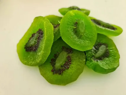 تصویر 1 از خرید و قیمت کیوی خشک ارگانیک مناسب مصرف روزانه