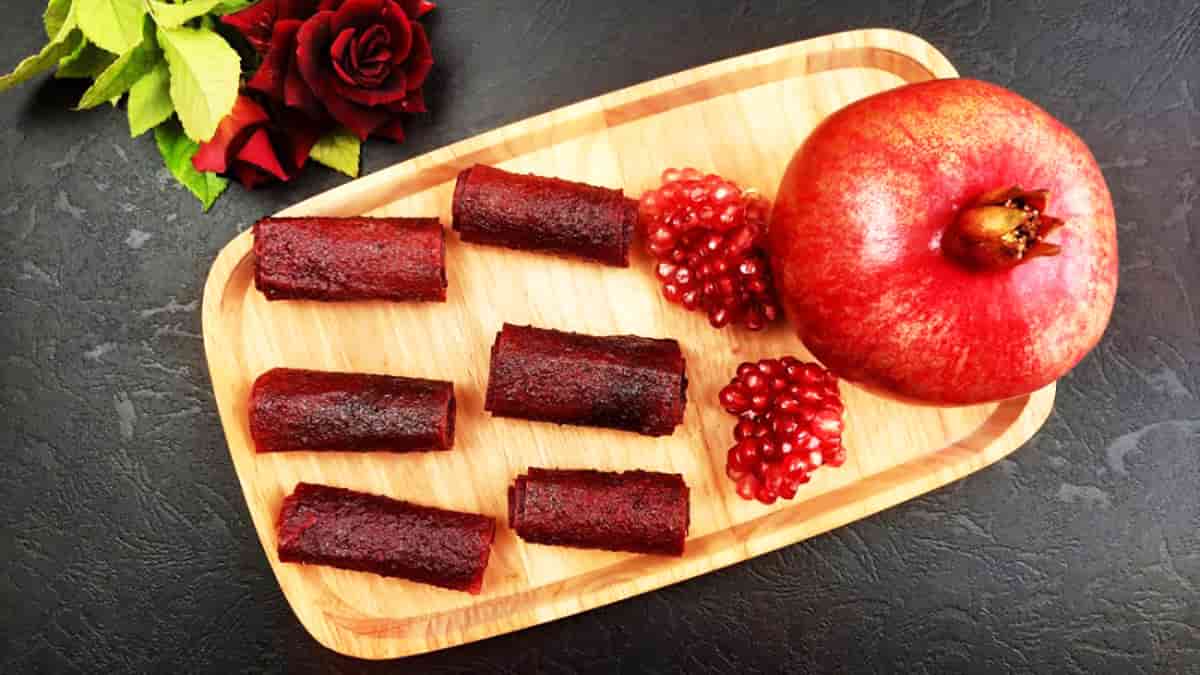 تصویر 2 از لواشک انار بسته بندی تازه با طعم های متنوع
