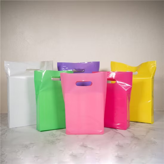 نایلون دسته دار برای بسته‌بندی کالاهای سبک و سنگین