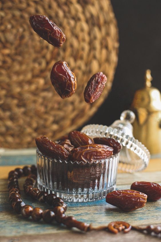 خرمای آلویی ریز و خوش‌ خوراک