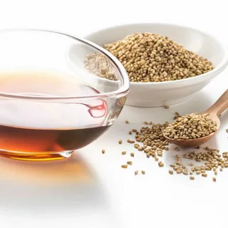 تصویر 4 از روغن کنجد زرآوه تهیه‌ شده از بهترین دانه‌ های کنجد