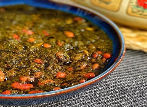 کنسرو خورشت قورمه سبزی با کیفیت بالا عالی