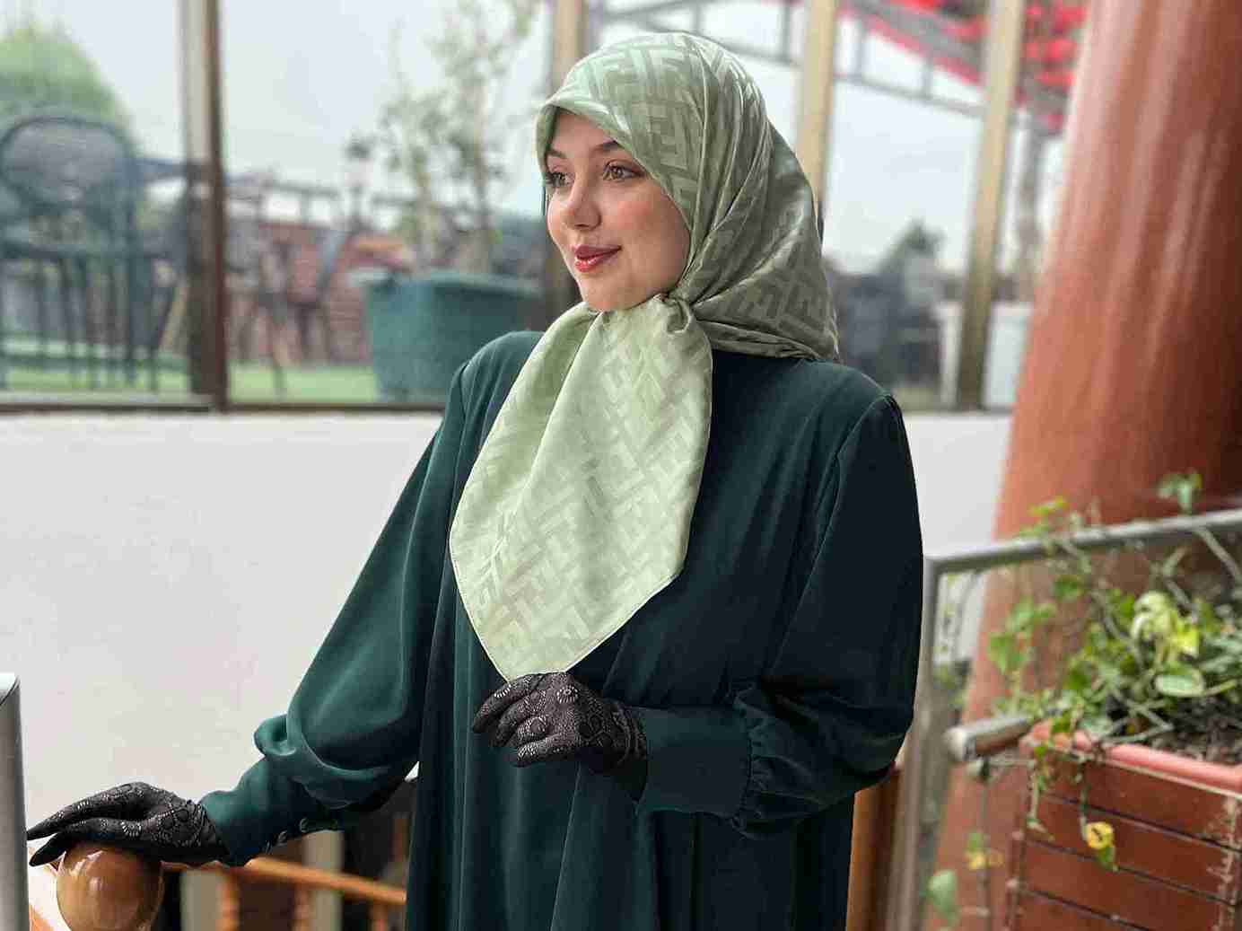 تصویر 1 از قیمت صادراتی عبای سبز + شرایط ویژه خرید عمده