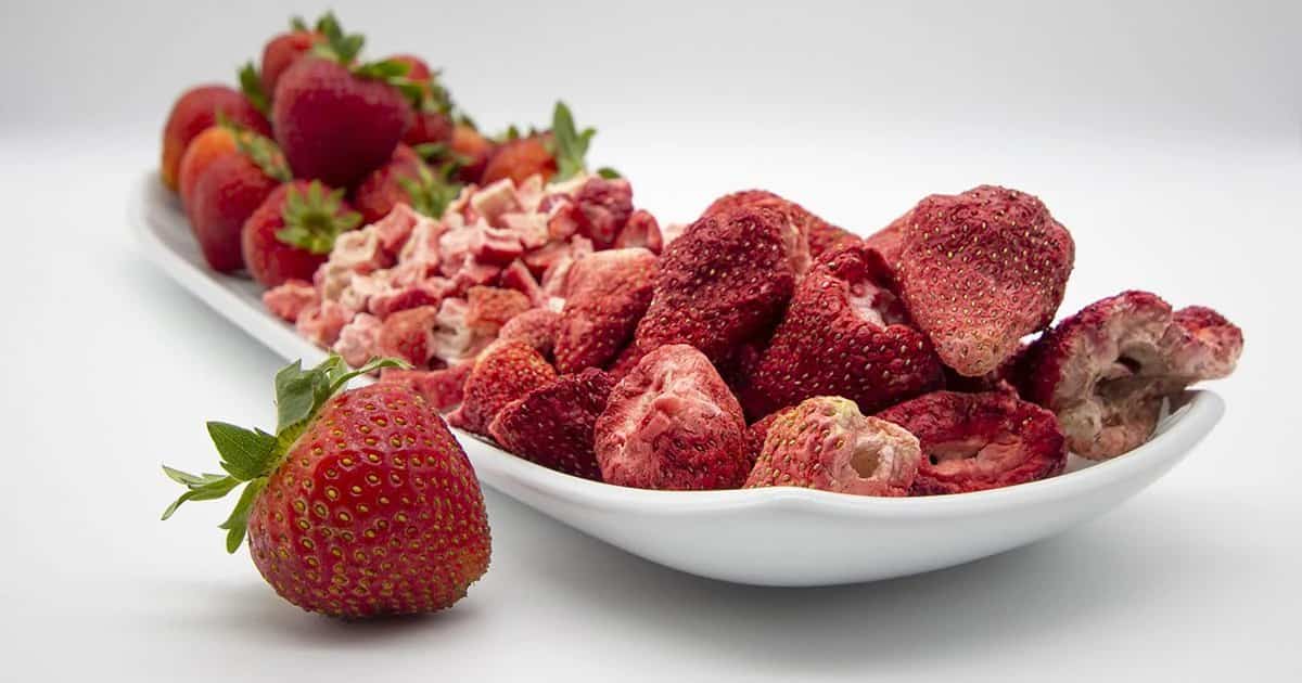 تصویر 1 از توت فرنگی خشک ژله ای طعم دلپذیر و بافت نرم