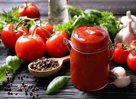تصویر 4 از رب گوجه فرنگی لوکس با طعم غنی و بافت ویژه