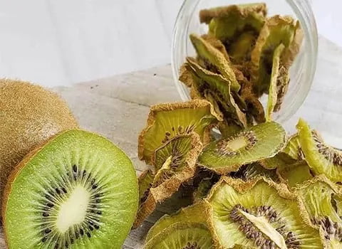 تصویر 2 از کیوی خشک تایلندی غنی از ویتامین ها و انرژی زا