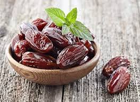 تصویر 2 از خرما کبکاب بدون هسته با بافت نرم و طعم دلپذیر