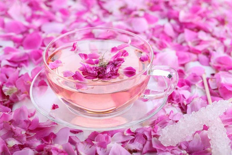 تصویر 3 از گلاب شیرین گل کاشان با عطر طبیعی و ملایم