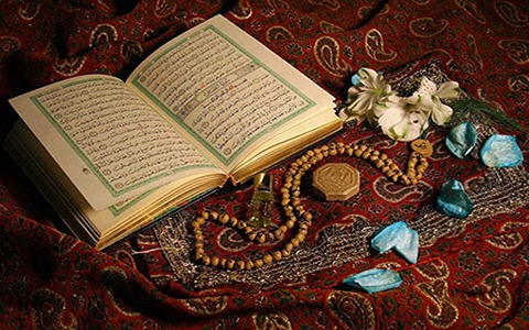 سجاده خوشگل گل‌ دار دست دوز نفیس