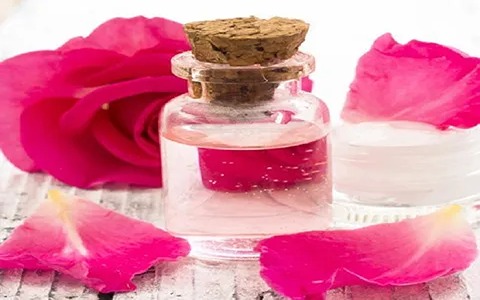 تصویر 3 از گلاب سه آتیشه با خلوص بالا و عطر ماندگار