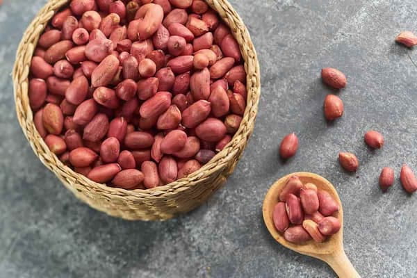 بادام زمینی دو لپه ای با کیفیت و پرکاربرد