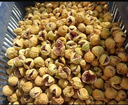 تصویر 1 از انجیر خشک پرک برای میان وعده و پذیرایی شما