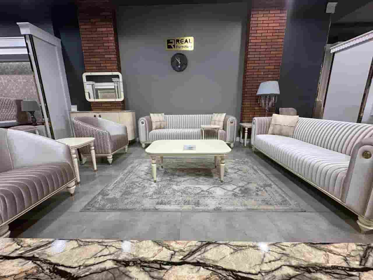 تصویر 1 از مبلمان هرواک راحتی بی حاصل