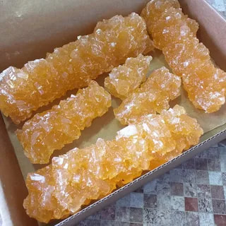 تصویر 3 از نبات دو آتیشه درشت با ظاهر زیبا و طعم دلپذیر