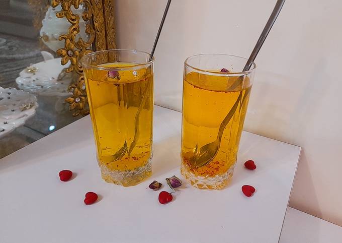 تصویر 4 از شربت زعفران عسل اعلا ممتاز برای نوشیدنی‌ های سنتی و مدرن