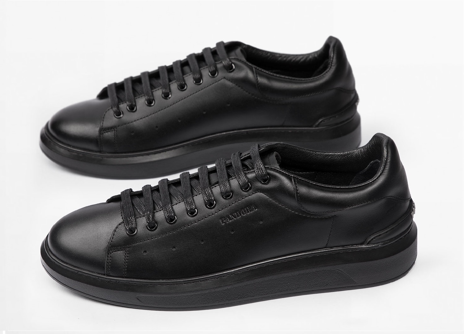 تصویر 3 از کفش چرم ورزشی برای فعالیت‌ های روزانه و تمرینات سبک