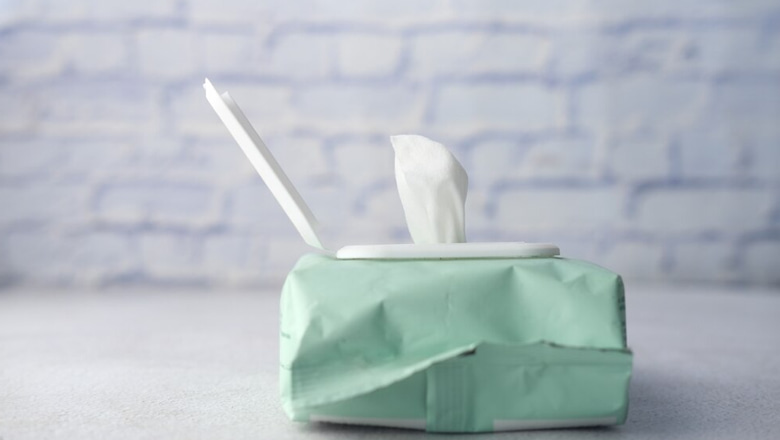 تصویر 3 از دستمال کاغذی مرطوب مناسب پاکسازی سریع پوست