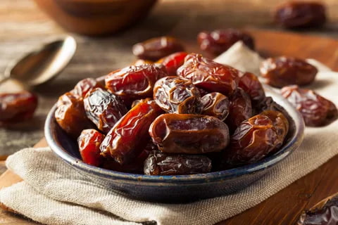 تصویر 3 از خرما کبکاب مروارید سیاه مناسب سبک تغذیه سالم