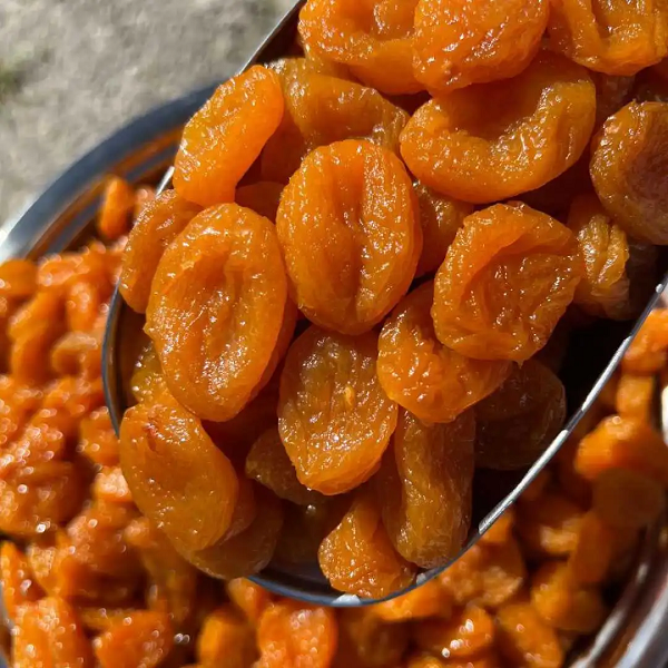 تصویر 4 از آلو بخارا تواضع شیرین و ترش متعادل