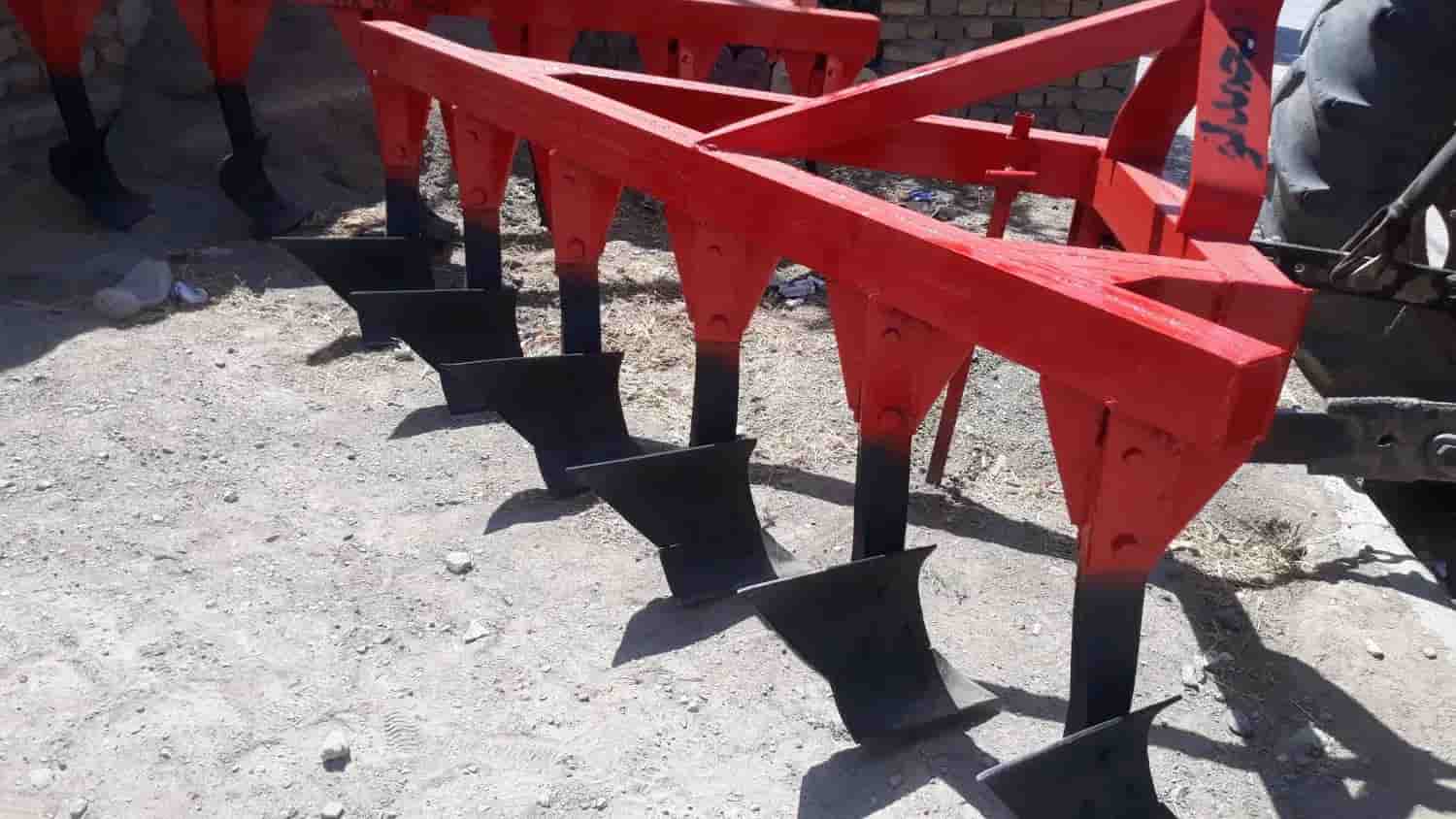 تصویر 3 از گاوآهن همدانی ساخت بومی با الگوی سنتی کشت‌ ورزی