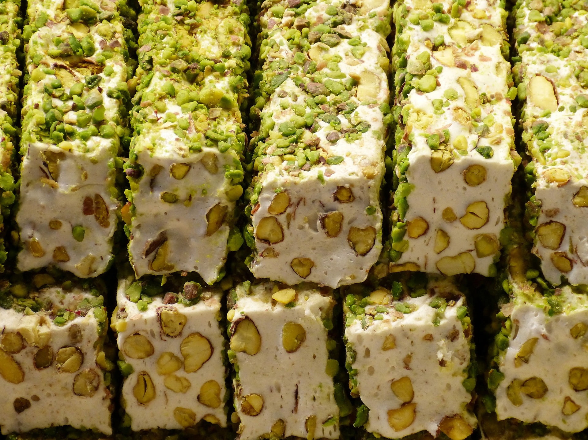 تصویر 4 از گز مغزدار اصفهان اصیل با مغز فراوان و طعم ماندگار