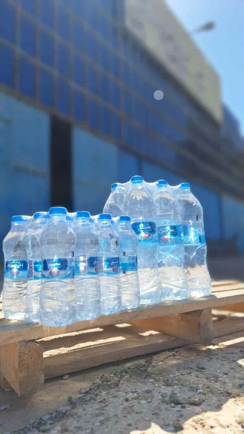 تصویر 3 از آب معدنی عقیق اراک مناسب رستوران + هتل و پذیرایی