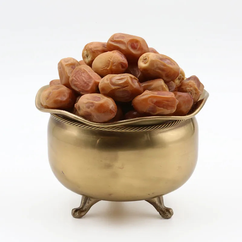 خرما زاهدی قصب شیرینی طبیعی