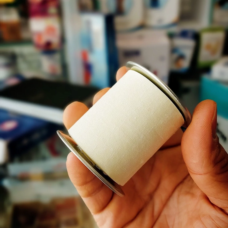 تصویر 1 از چسب لکوپلاست ثابت کننده پانسمان های بزرگ