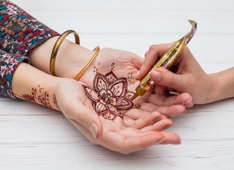 حنا دست طبیعی ممتاز مناسب طراحی و استفاده سنتی