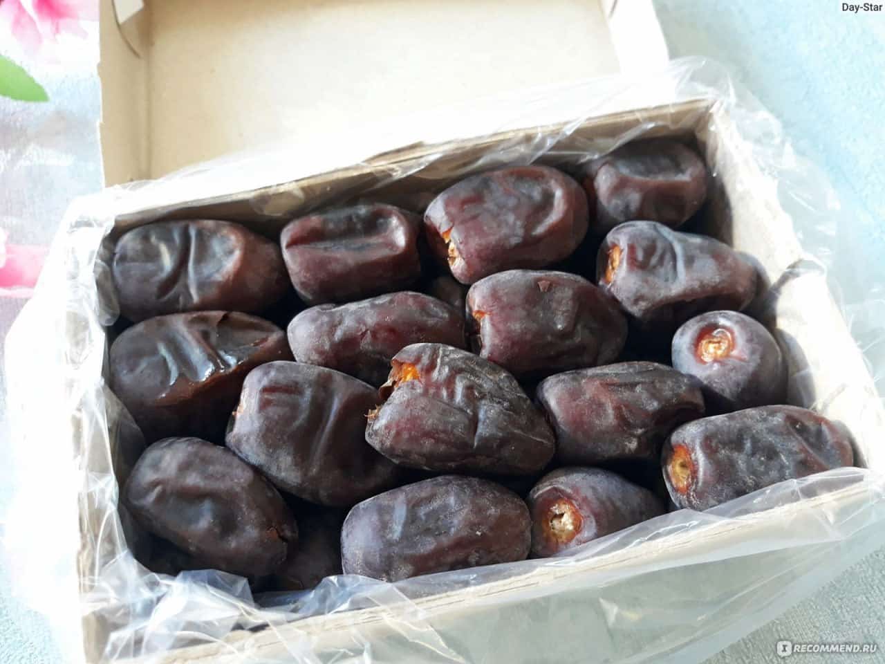 تصویر 4 از خرما مضافتی مشکین ۶۵۰ گرمی مناسب استفاده در صبحانه