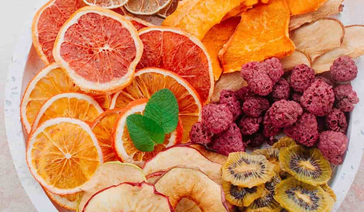 تصویر 3 از میوه خشک پفکی تجربه‌ ای نرم و خوشایند