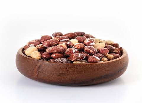 تصویر 2 از بادام زمینی خال نمکی ارگانیک با طعم طبیعی