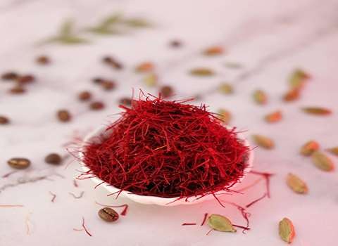 تصویر 2 از زعفران سحرخیز یک مثقالی با بسته بندی کوچک استاندارد