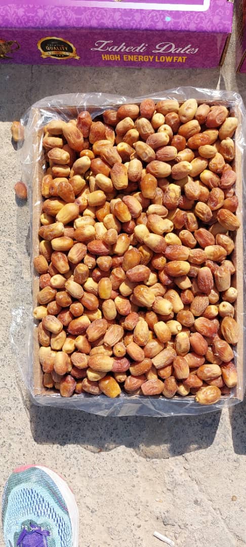 قیمت انواع خرما زاهدی درجه یک داخلی صادراتی بهترین کیفیت