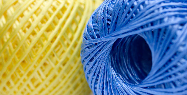 تصویر 4 از نخ پلاستیکی مقاوم با ضخامت دو میلیمتر مناسب بسته بندی صنعتی