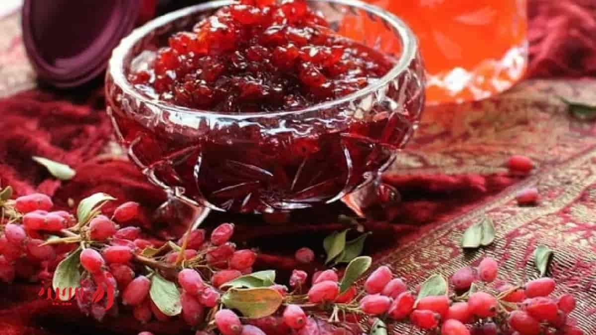 تصویر 2 از ۲) مربا زرشک تازه فرآوری خانگی دارای مزه ترش شفاف وتازه