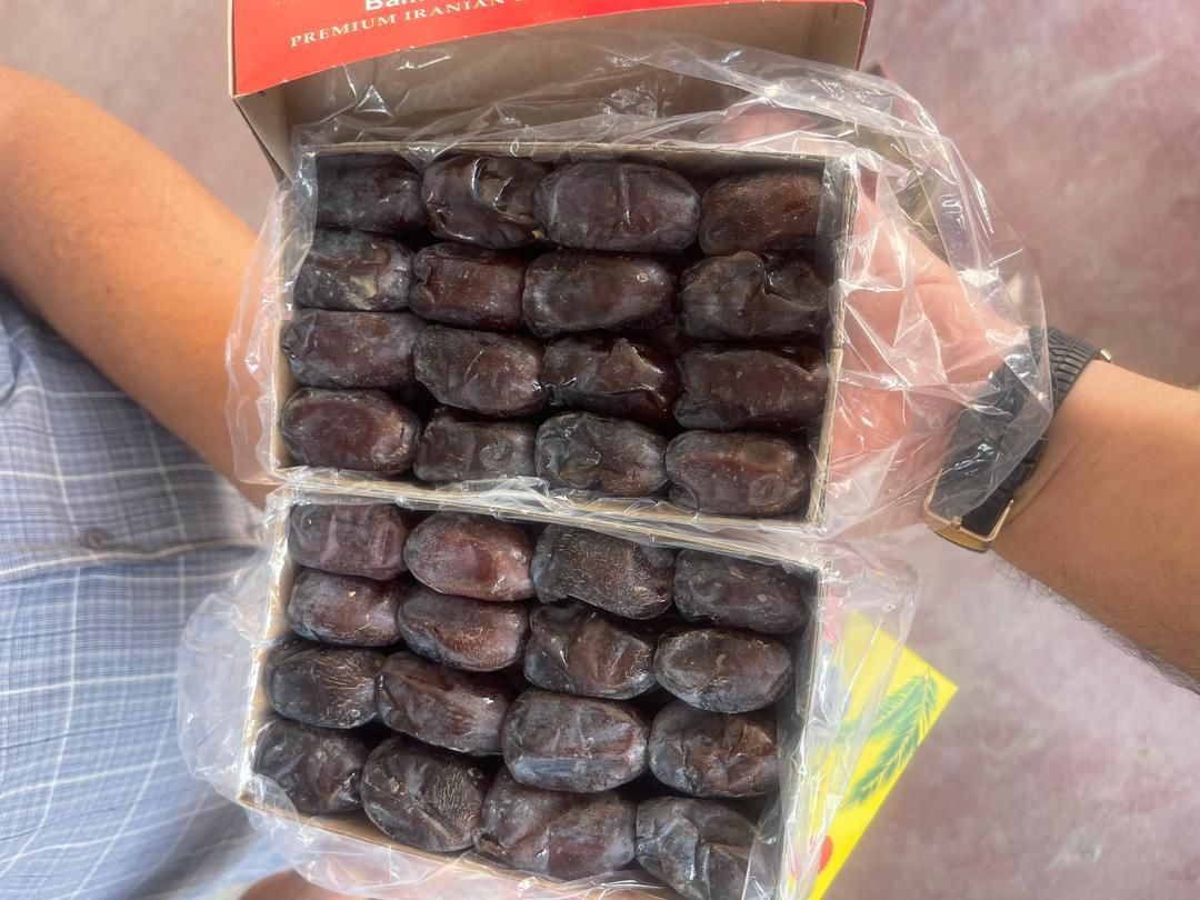 خرید فروش خرما مضافتی صادارت درجه یک بم