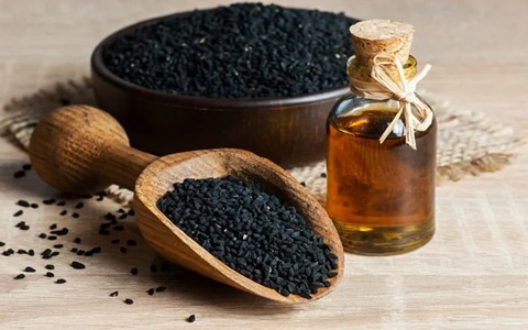 تصویر 3 از روغن سیاه دانه طبیعی و با کیفیت عالی
