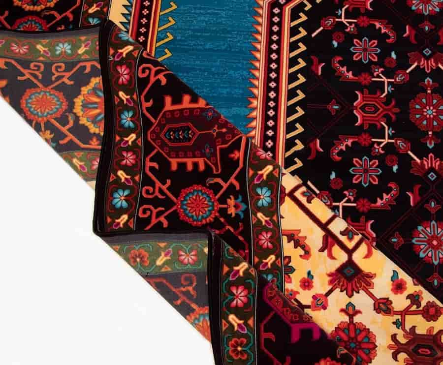 فرش ابریشمی ماشینی مدرن مناسب فضا های اداری و خانگی