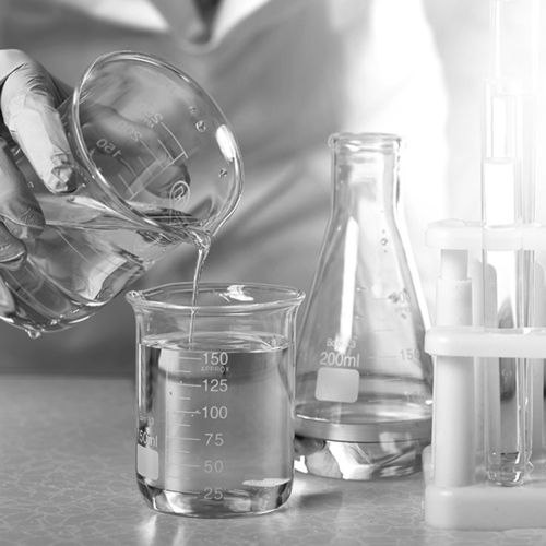 تصویر 1 از پارافین شمع‌ سازی با کیفیت بالا مناسب تولید شمع‌ های خانگی و صنعتی