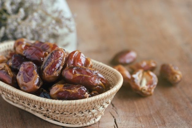 تصویر 3 از انواع خرمای کبکاب مرغوب و خوش‌ طعم